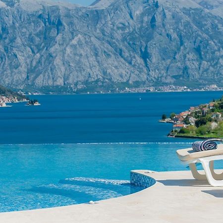 Lavender Bay Apartment B23 Kotor Buitenkant foto