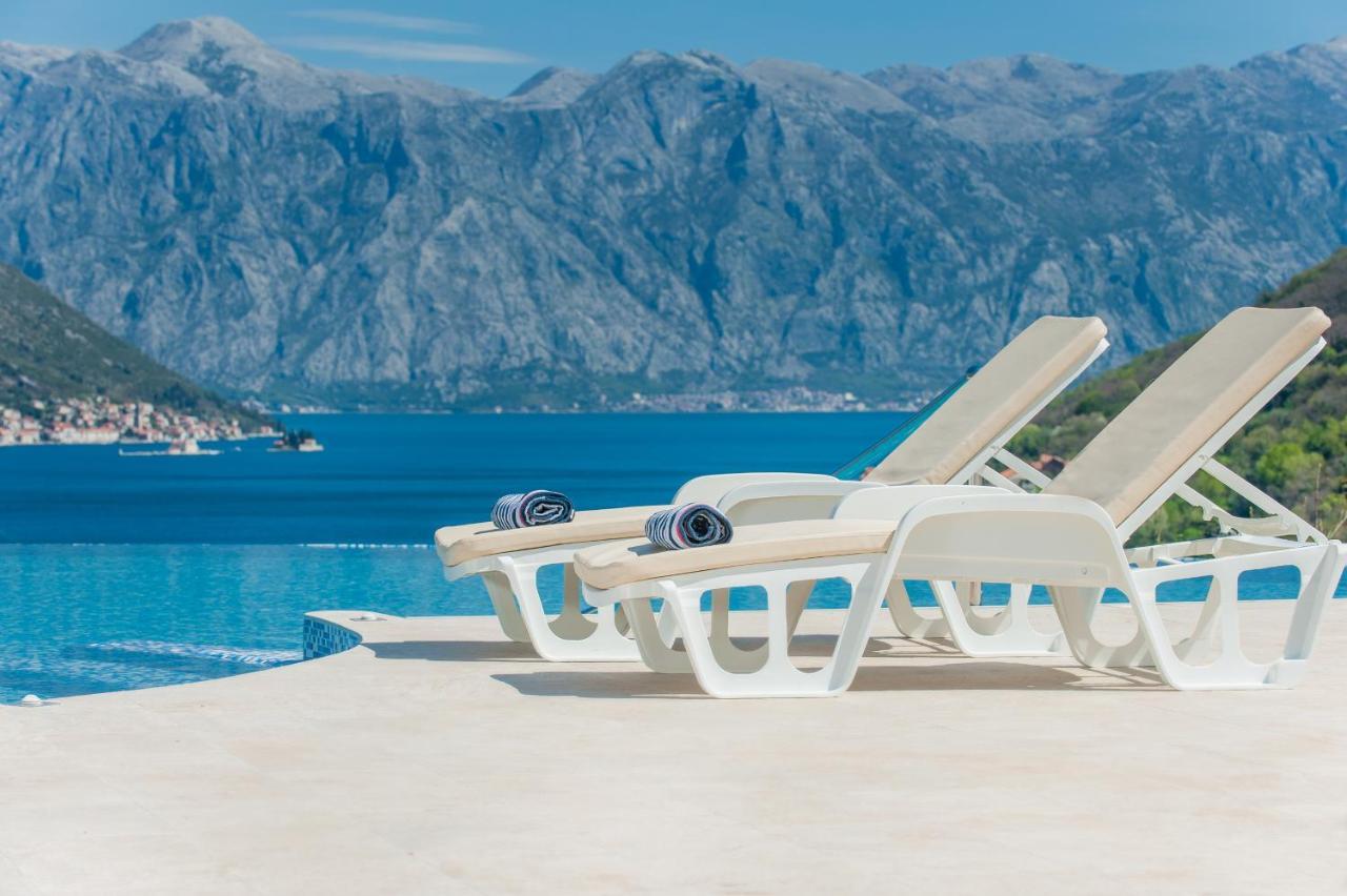 Lavender Bay Apartment B23 Kotor Buitenkant foto