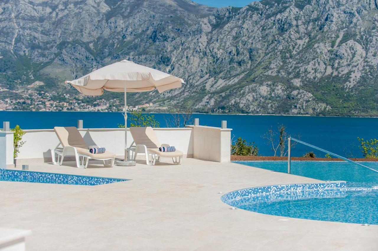 Lavender Bay Apartment B23 Kotor Buitenkant foto